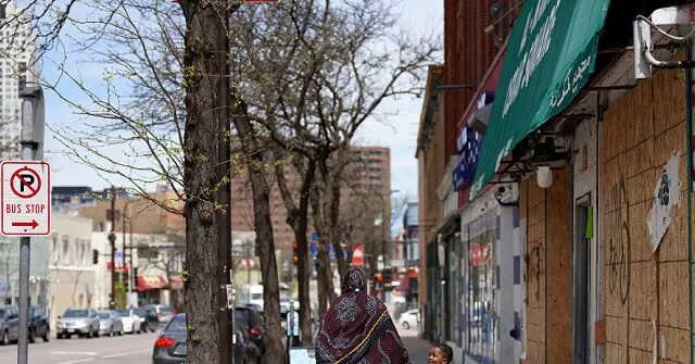 Trump's Deputies Freeze Child Care Payments to Minnesota amid Alleged Somali Fraud