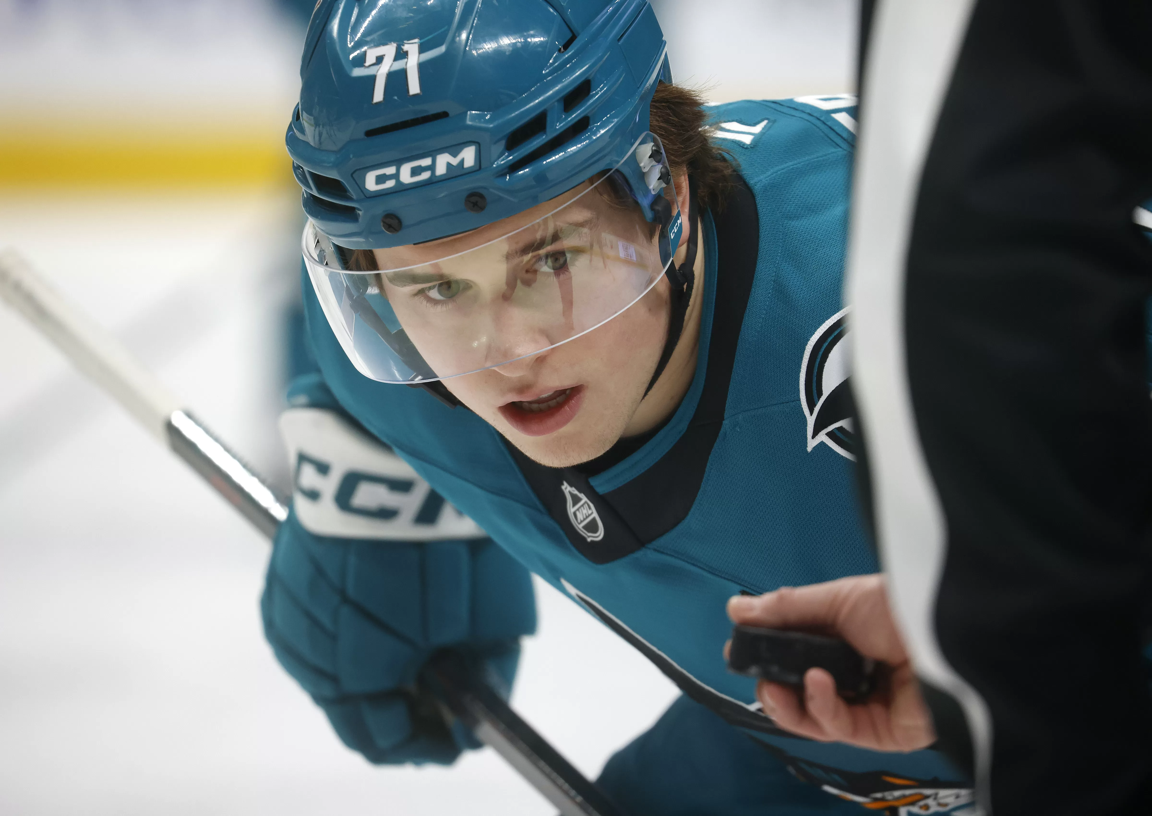 Sharks’ Celebrini says what he thinks of McDavid, MacKinnon, and his own Hart Trophy buzz