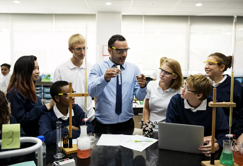 I’ve Seen Great Teaching Up Close — and Tech Isn’t What Makes It Happen