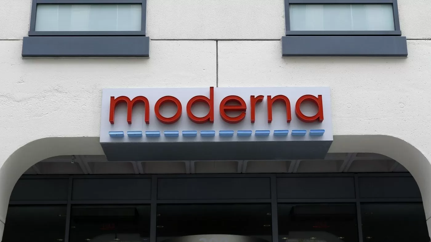 European health agency recommends approving Moderna's combined flu, COVID vaccine