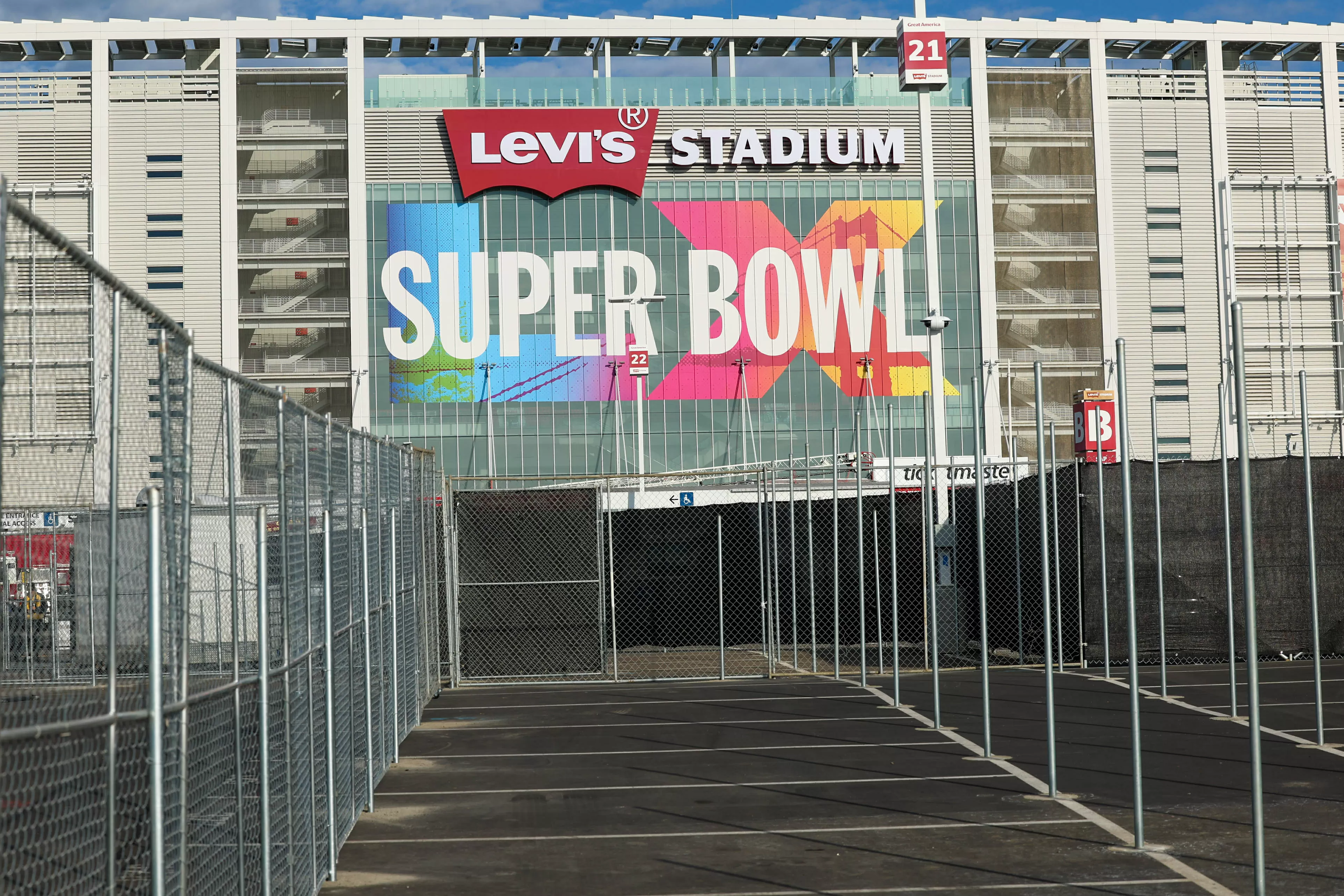 Santa Clara enacts policy blocking ICE from accessing city-owned properties ahead of Super Bowl LX