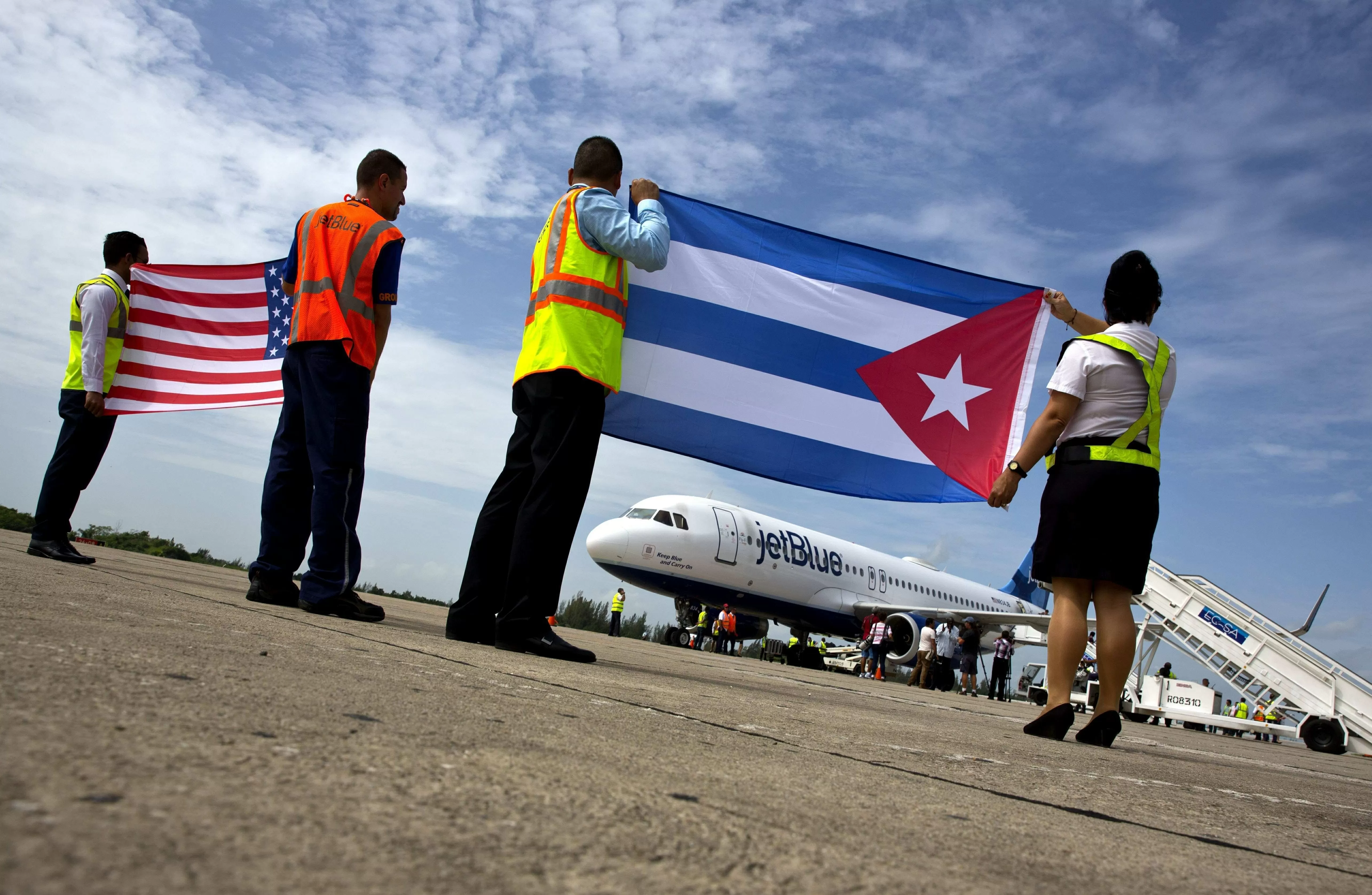 Massachusetts Democrats press Trump on Cuba policy amid crisis