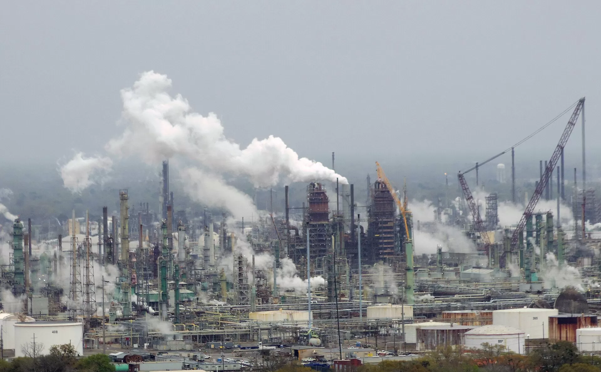 Trump Announces First New U.S. Oil Refinery in 50 Years — $300 Billion “America First” Energy Project Coming to Texas