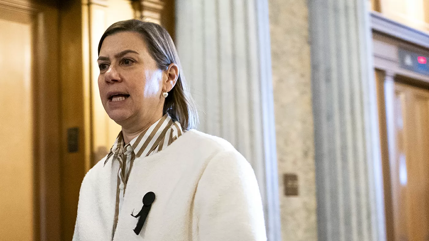 Slotkin introduces bill limiting Pentagon AI use