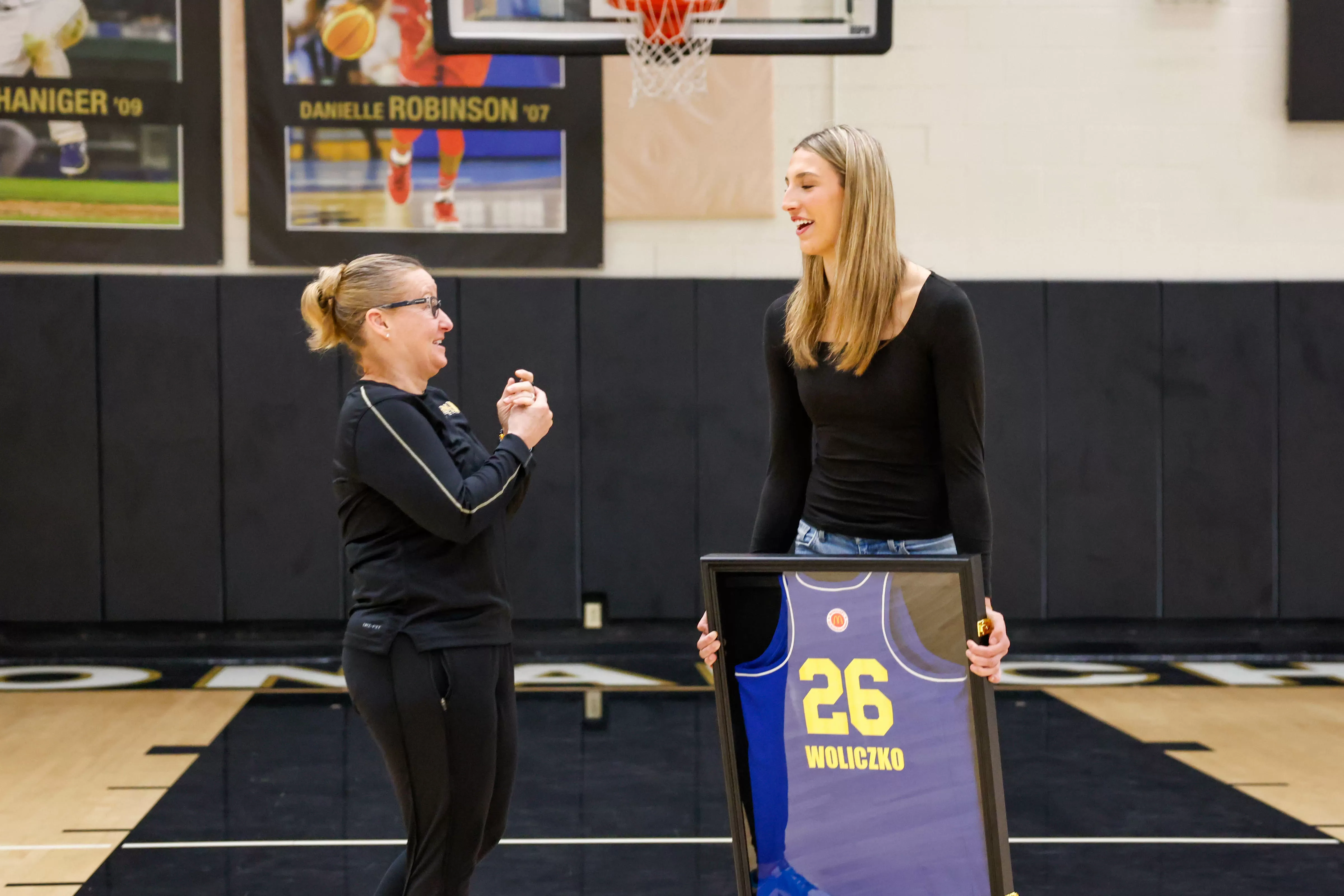 Archbishop Mitty’s McKenna Woliczko named finalist for national player of the year award