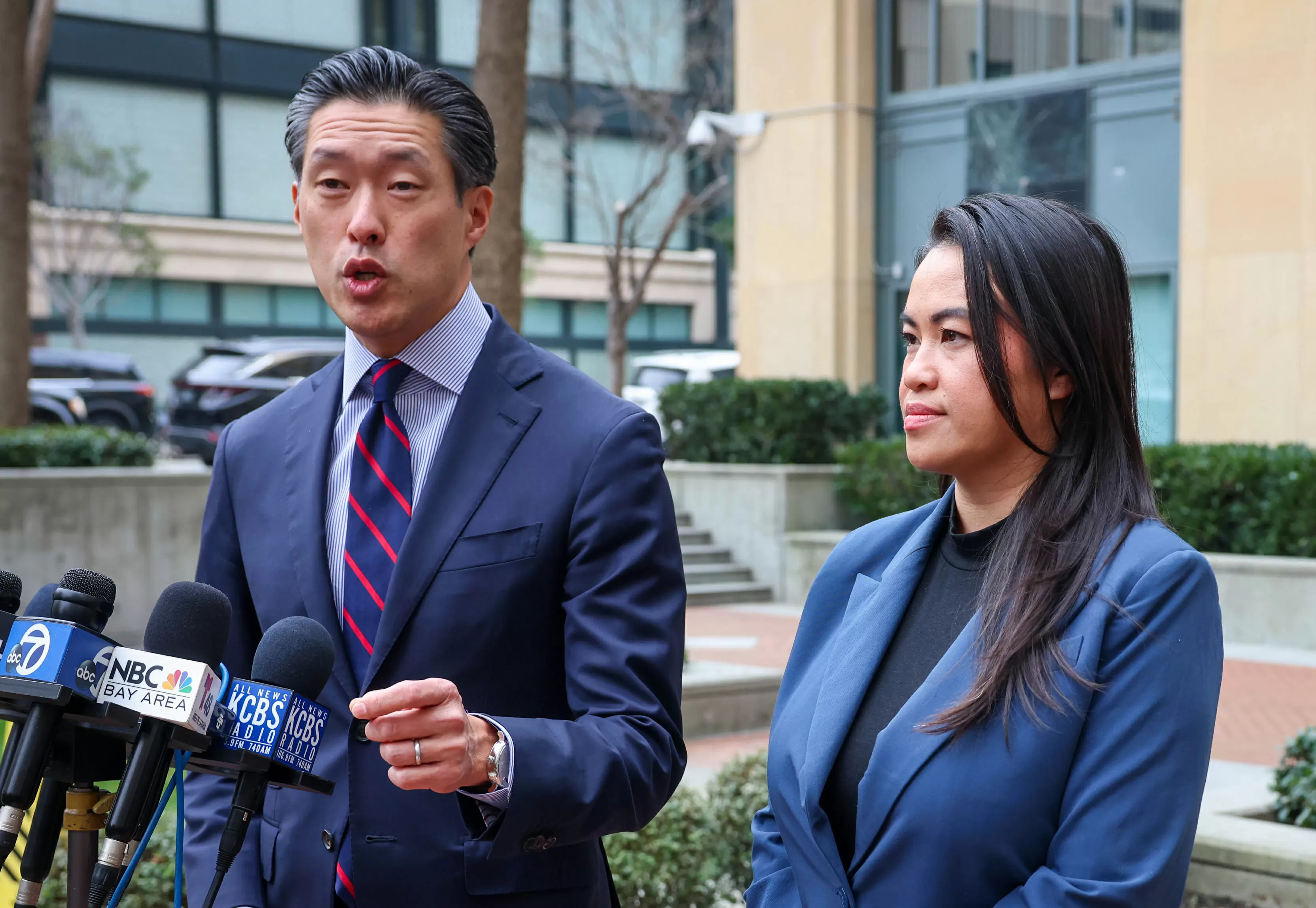 Judge is ‘unlikely’ to allow Sheng Thao to challenge validity of FBI raids in Oakland corruption case