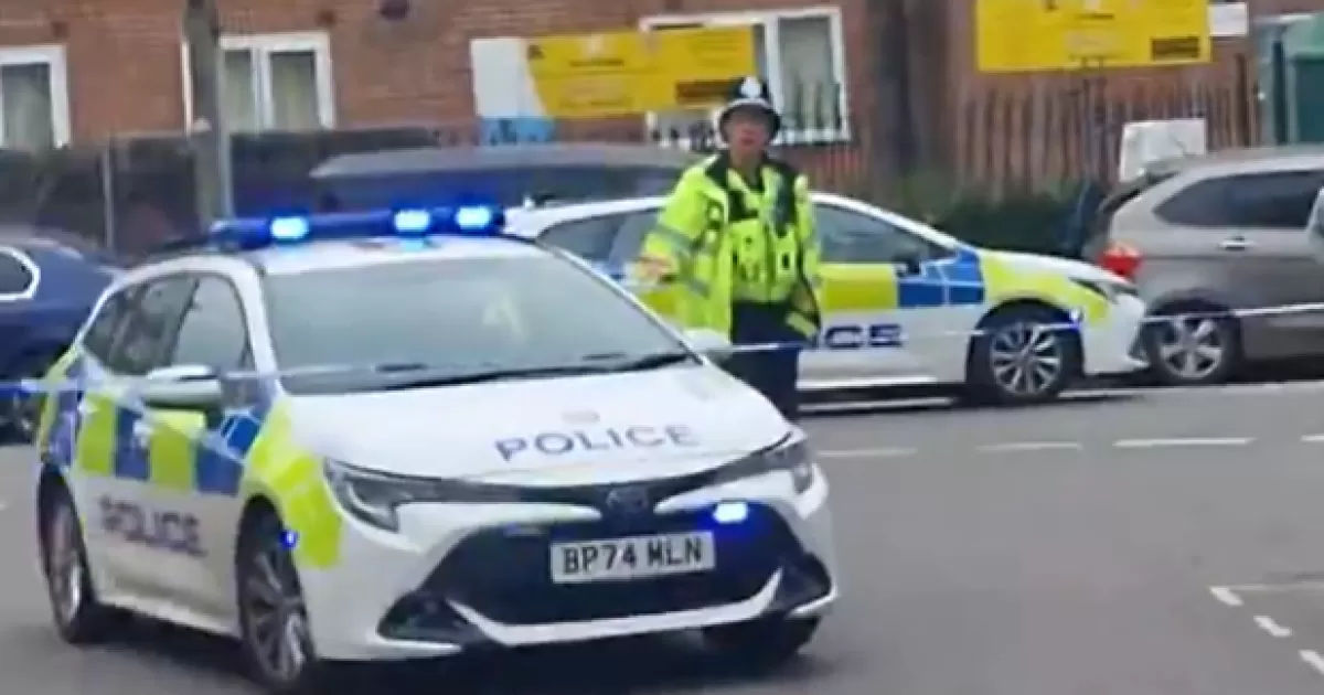 Counter-Terror Police Respond to Stabbing Near Catholic Primary School in U.K.