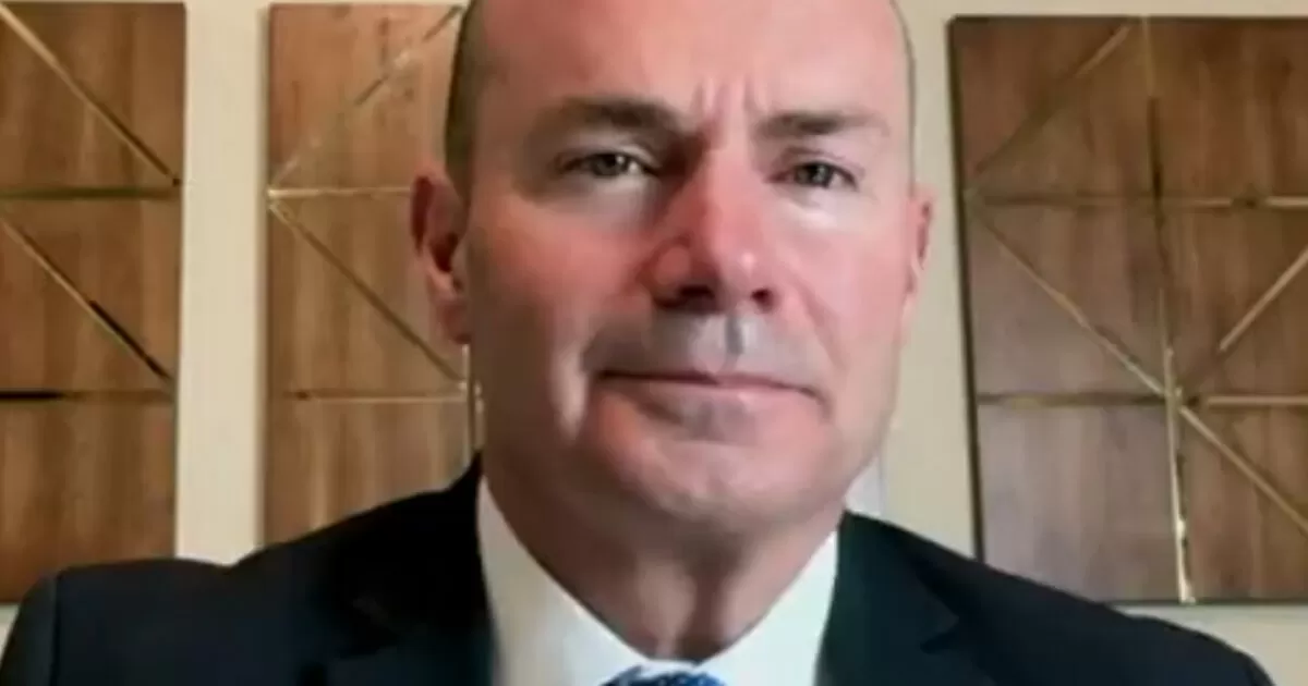 Sen. Mike Lee Fires Back After RINO John Thune Claims Support for SAVE America Act Is Driven by “Paid Influencers”