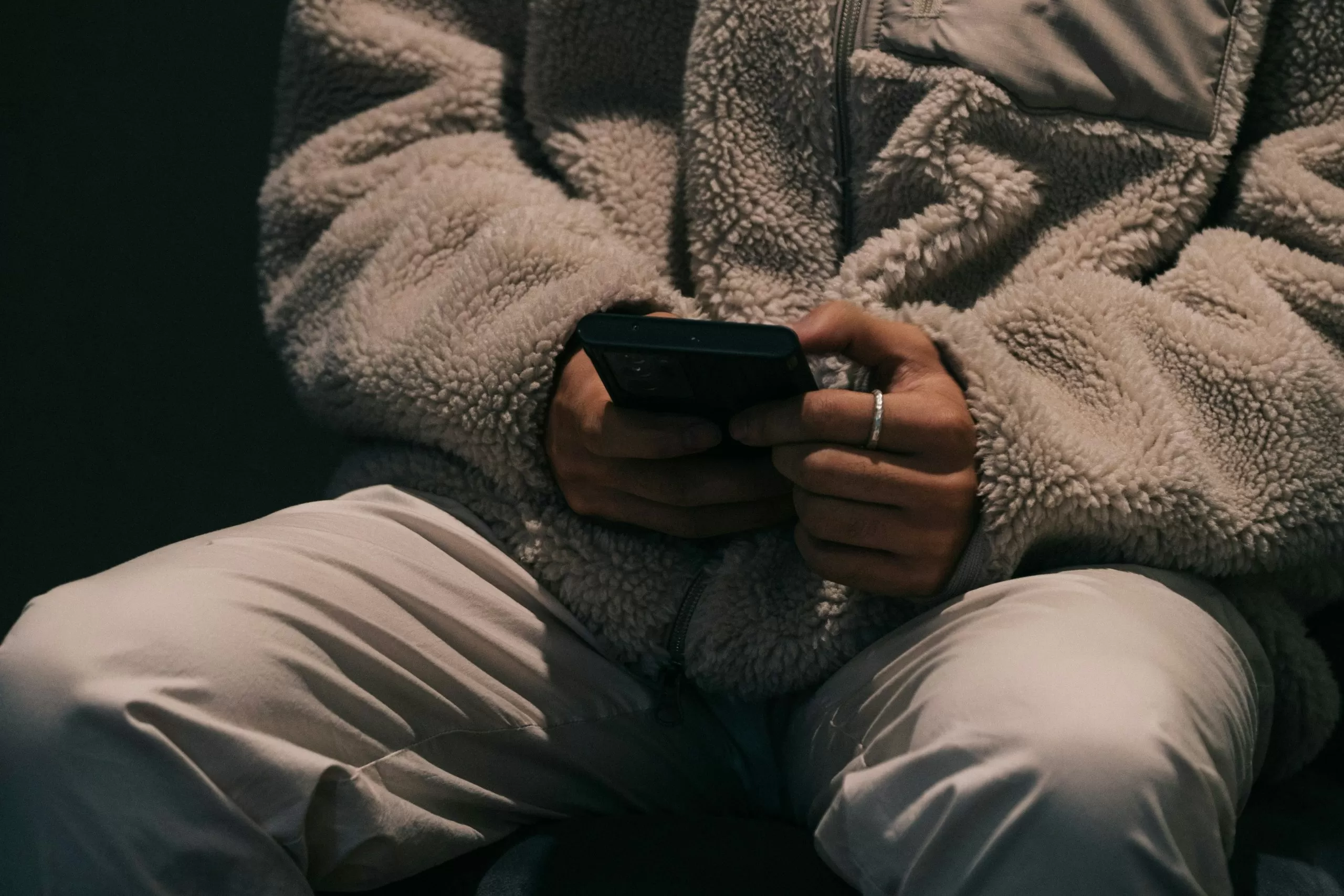 London parents react: Parliamentary downvote for under-16 social media ban