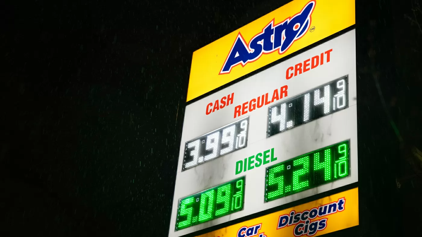 Diesel crosses $5 per gallon average in the US