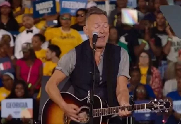 ‘A Woke Joke’ – Fans Furious at Hypocrite Bruce Springsteen as Tickets to His ‘No Kings’ Tour Are So Expensive, Only Royalty Can Afford Them