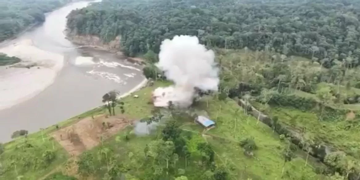 BREAKING: US Military Conducts Strike on Narco-Terrorist Cell in Ecuador (UNCLASSIFED VIDEO)