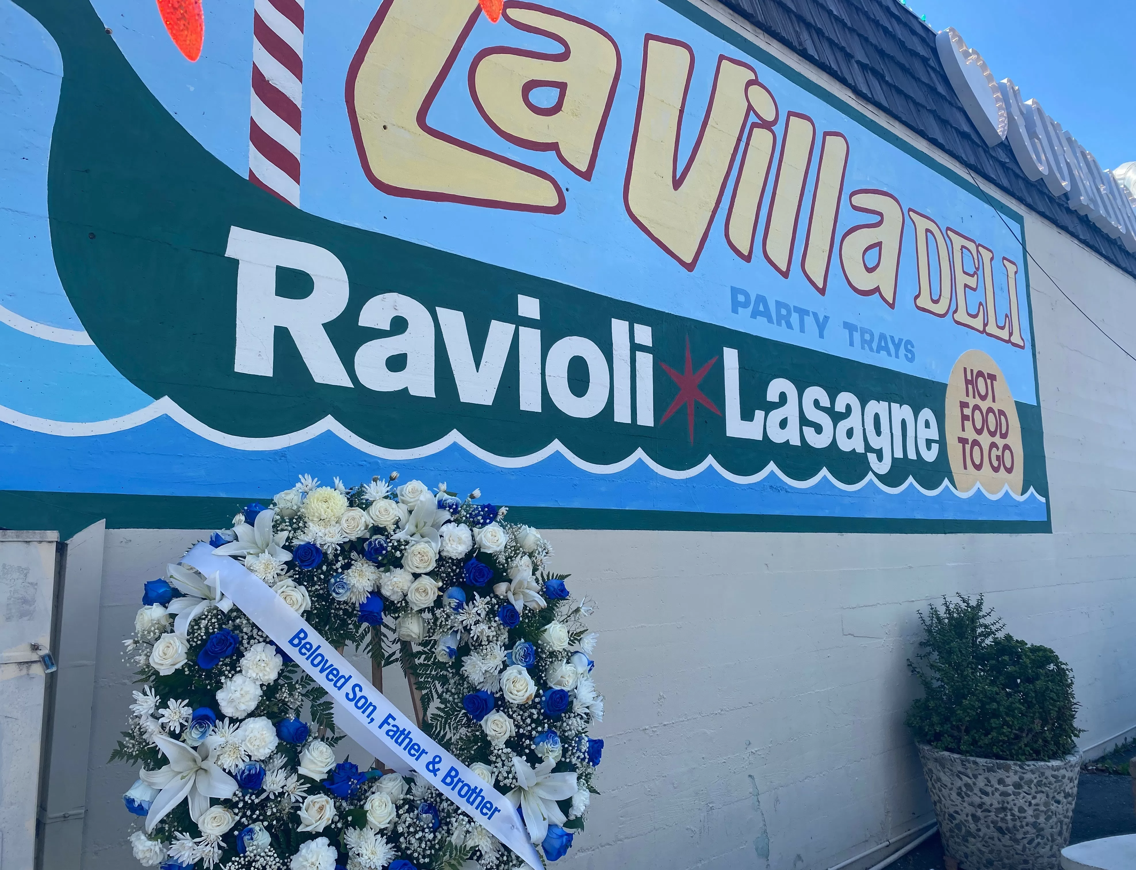 La Villa Deli quietly reopens after death of sandwich king ‘Chris Combo’