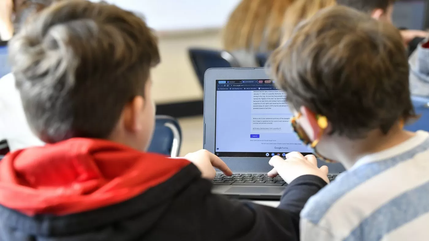 Screen time opponents target 1-on-1 devices in schools after success with cellphone bans