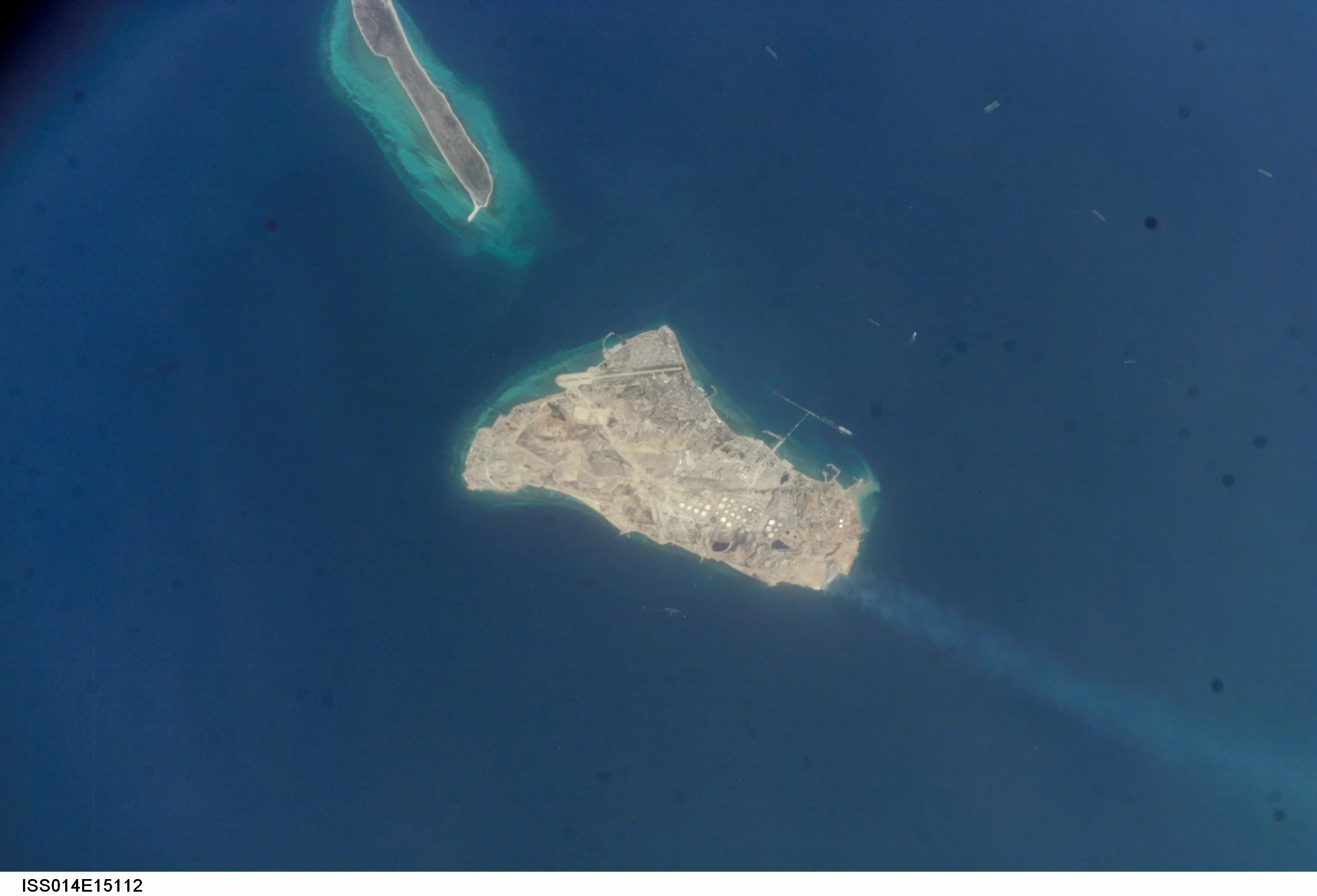 U.S. Unleashes Precision Strikes on Iran’s Critical Kharg Island