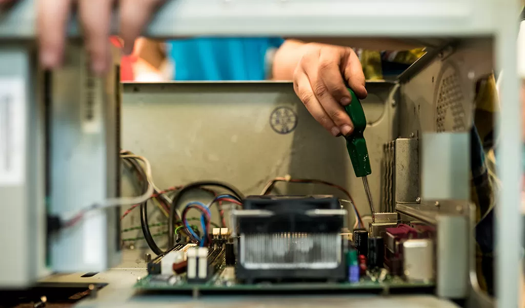 Earth Day: No more wasted opportunities in drive to fix broken electronic devices