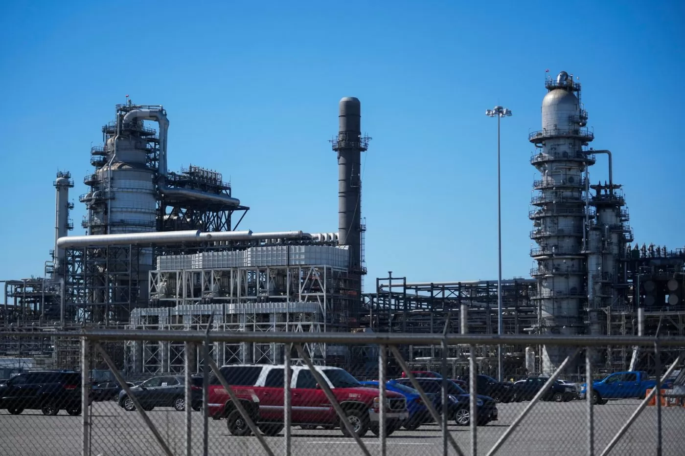 Oil prices surge above $100 as US Navy to blockade Iran’s ports after peace talks fail