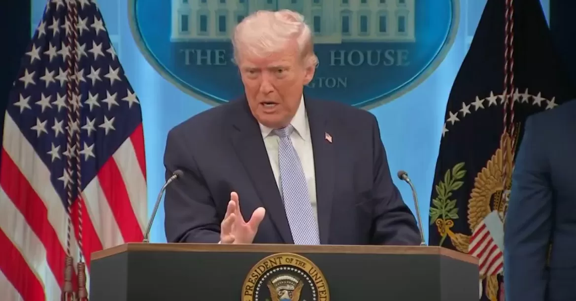 “Low IQ” – President Trump Rips Candace Owens, Alex Jones, Tucker Carlson and Megyn Kelly in Scathing Truth Social Post