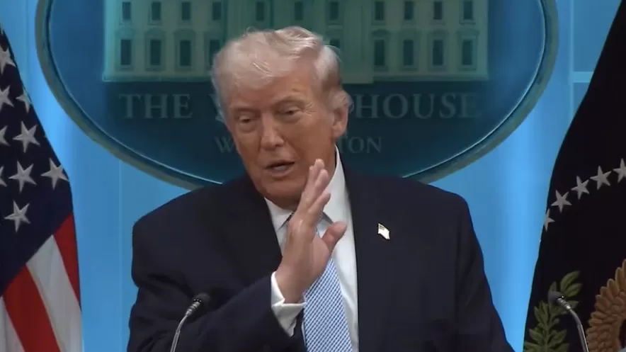 WATCH: Trump Flips Script on Reporter Asking if He’ll Allow Iran to Charge Tolls in the Strait of Hormuz, Says He Already Has a “Concept” to Charge Tolls – “What About Us Charging Tolls? We Won!”