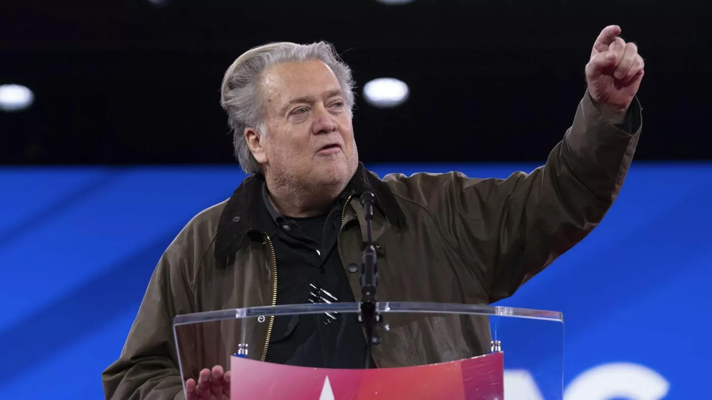 Steve Bannon sides with Anthropic in fight with Pentagon: 'It's almost too dangerous'